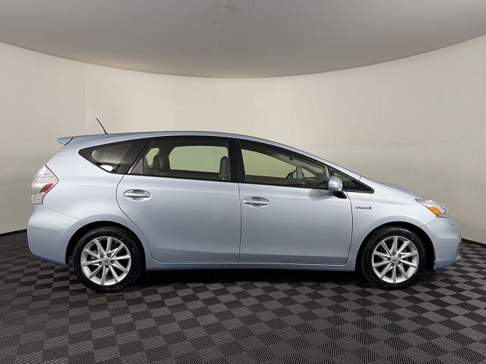 2012 Toyota Prius v