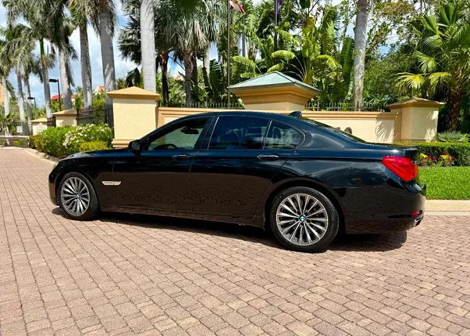 2009 BMW 7 Series