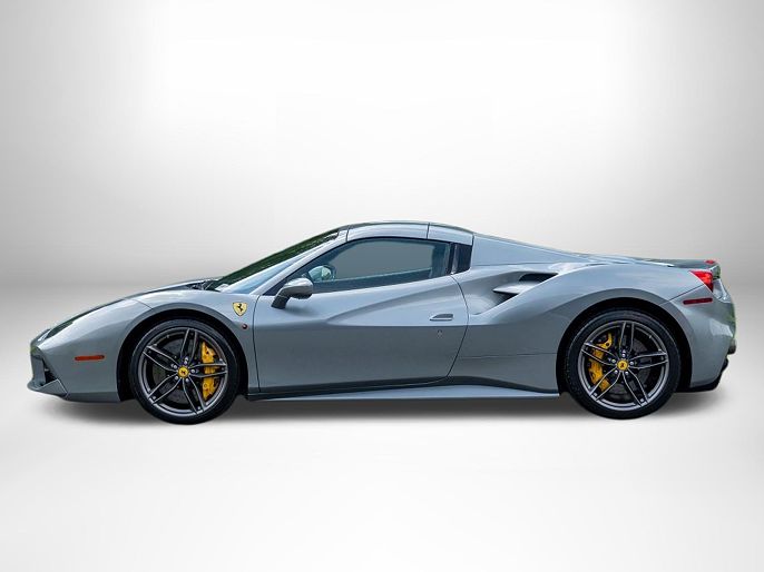2019 Ferrari 488
