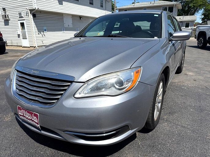 2013 Chrysler 200