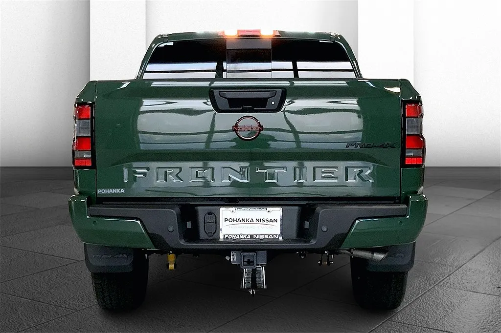 2024 Nissan Frontier PRO-4X image 3