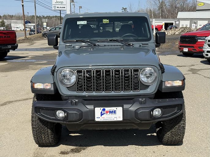 2025 Jeep Gladiator