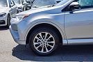 2017 Toyota RAV4 Platinum image 8