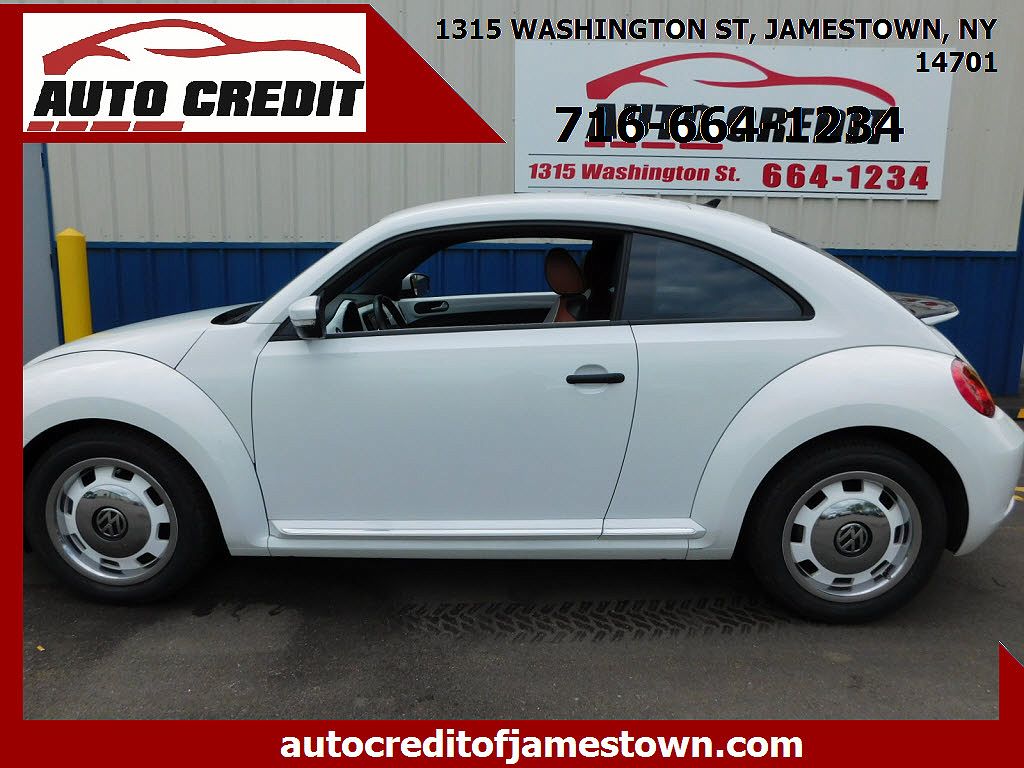2015 Volkswagen Beetle Classic image 2