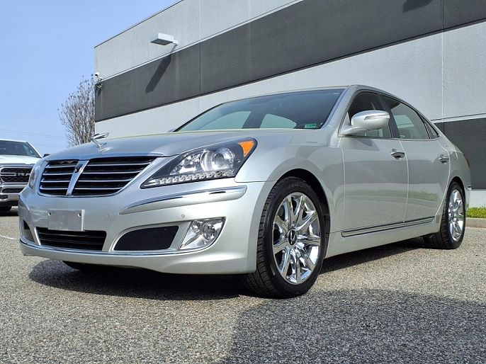 2013 Hyundai Equus