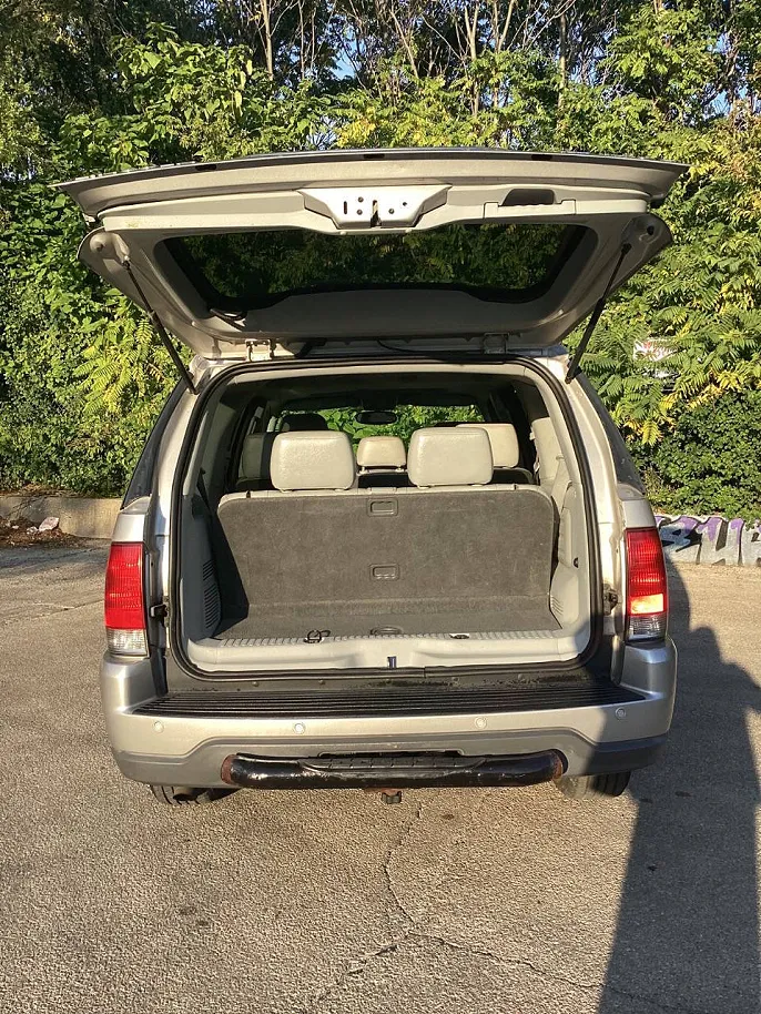 2005 Lincoln Aviator