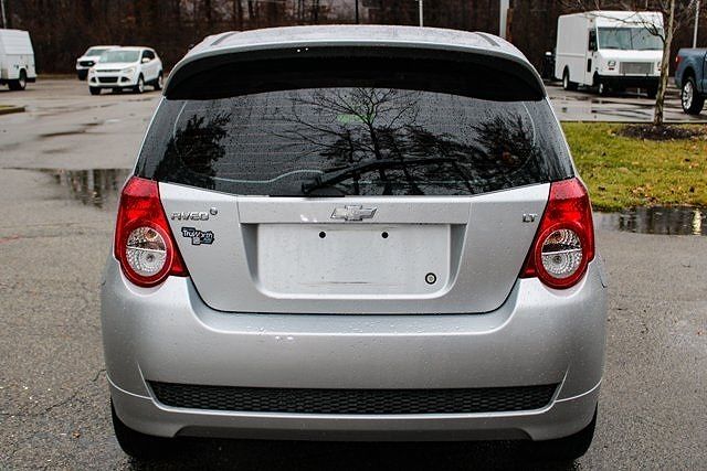 2011 Chevrolet Aveo LT image 3