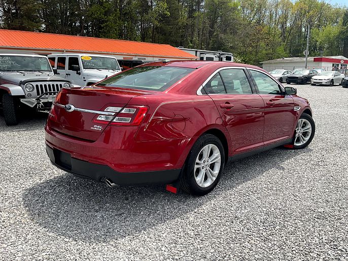 2018 Ford Taurus