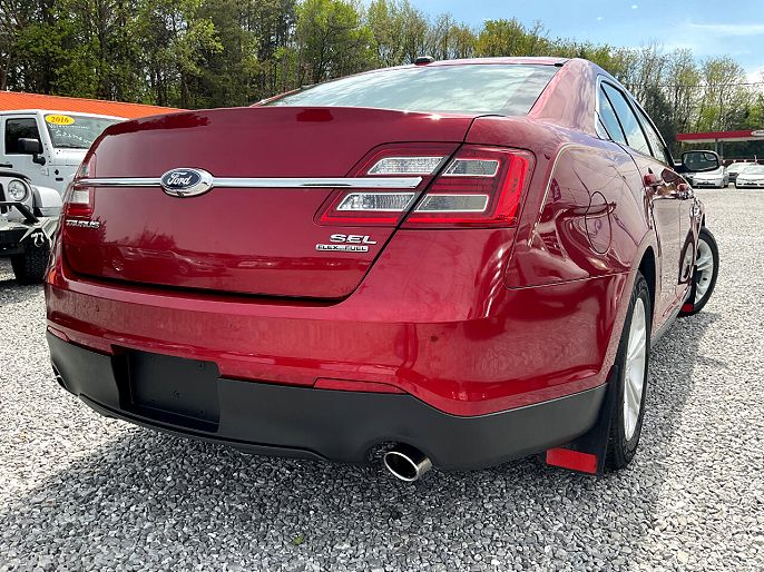 2018 Ford Taurus