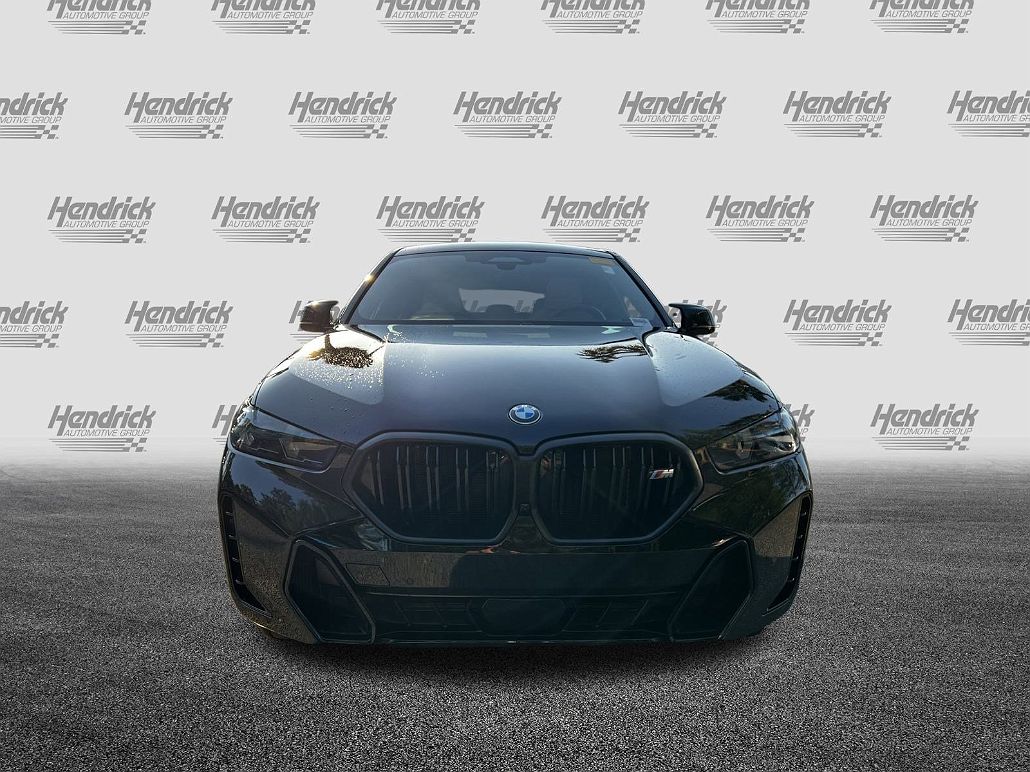 2024 BMW X6 M60i image 2