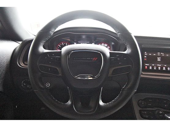 2023 Dodge Challenger SXT photo 11