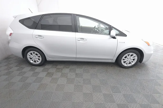 2013 Toyota Prius v