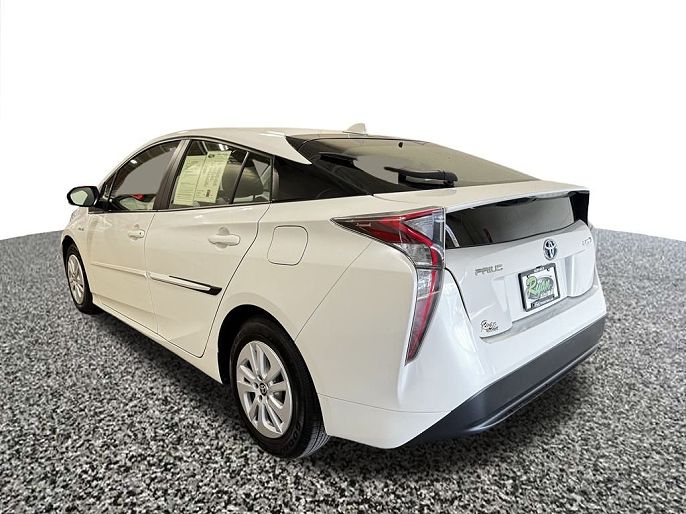 2016 Toyota Prius