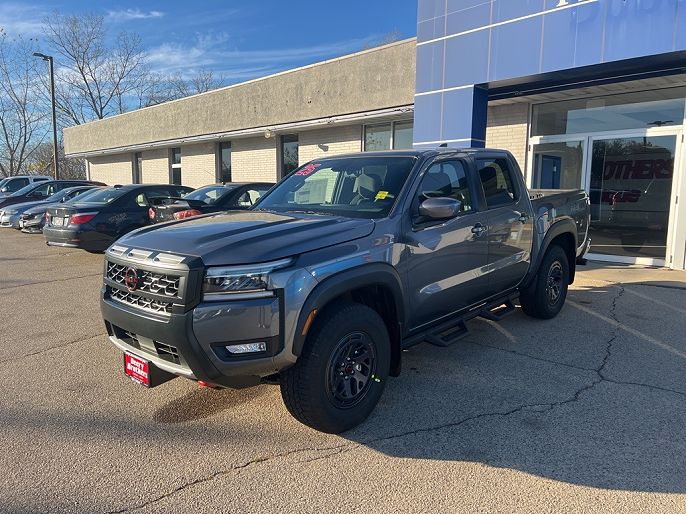 2025 Nissan Frontier
