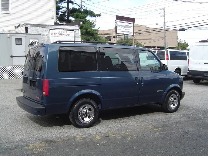 2001 GMC Safari