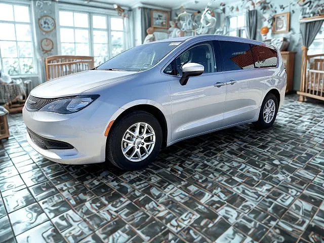 2023 Chrysler Voyager