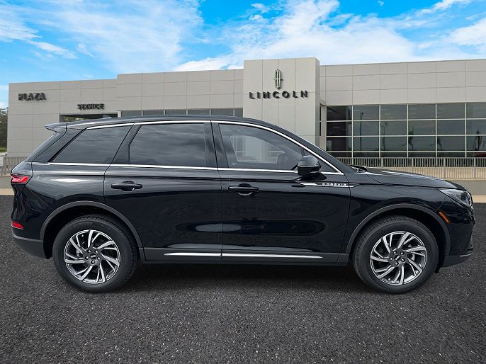2025 Lincoln Corsair