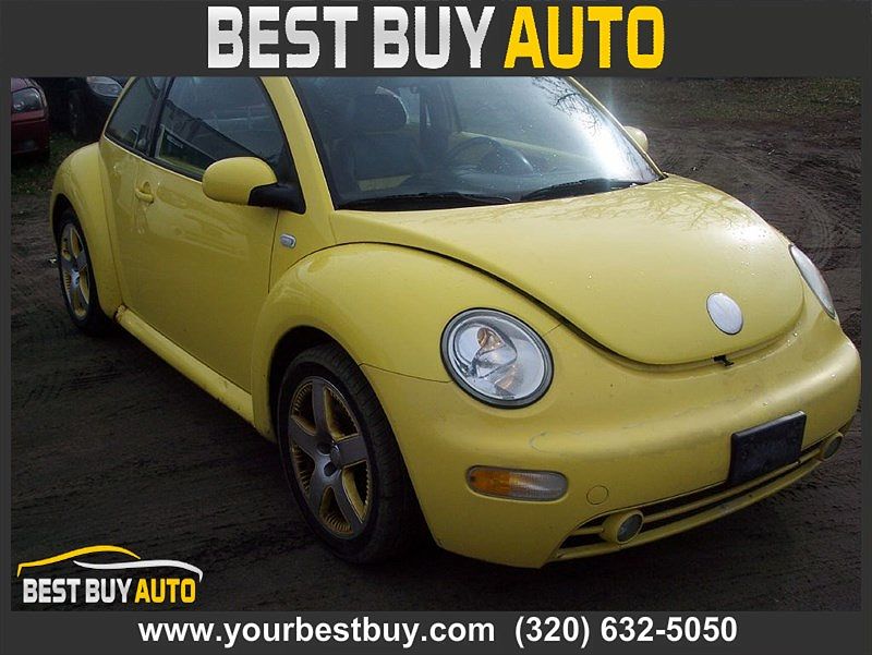 2002 Volkswagen New Beetle GLS image 3