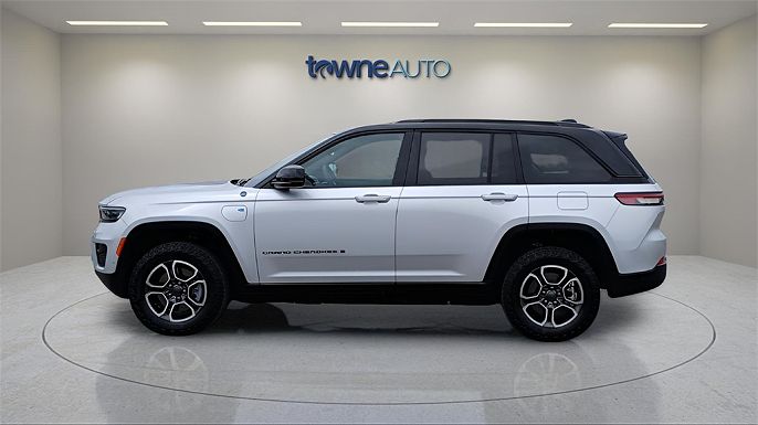 2022 Jeep Grand Cherokee