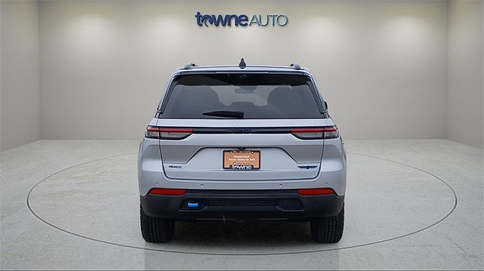 2022 Jeep Grand Cherokee