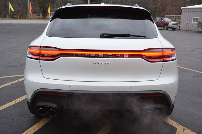 2025 Porsche Macan