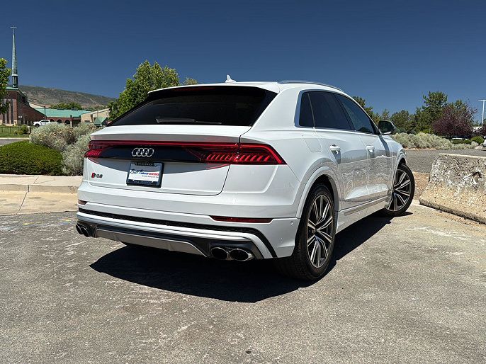 2023 Audi SQ8