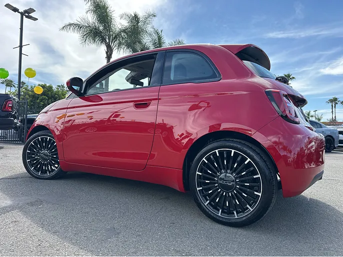 2024 Fiat 500e