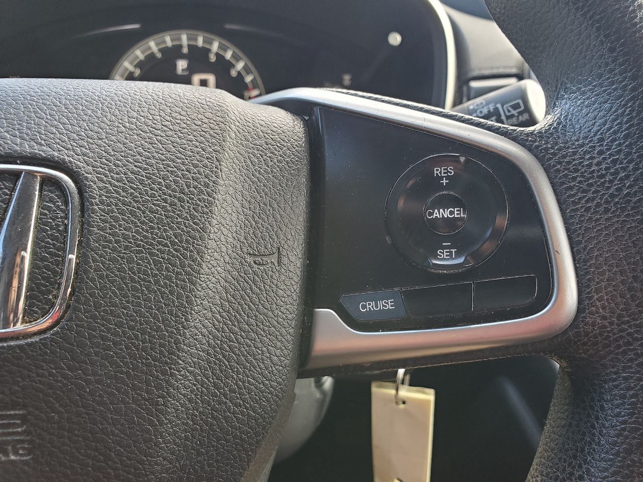 2019 Honda CR-V LX image 17