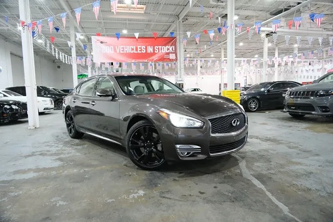 2018 Infiniti Q70