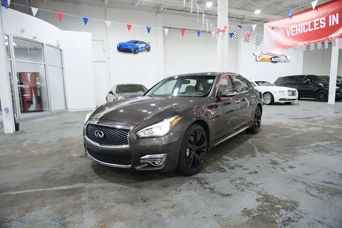 2018 Infiniti Q70
