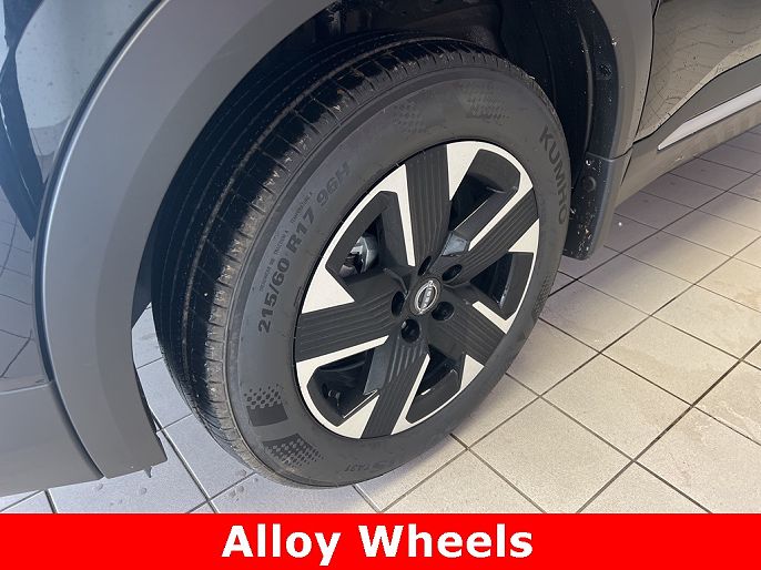 2025 Nissan Kicks