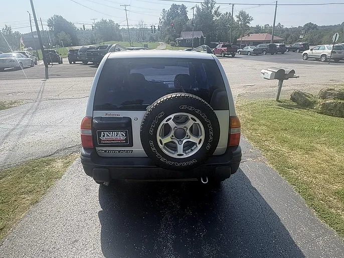 2001 Chevrolet Tracker