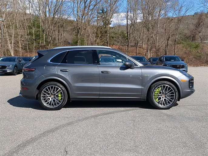 2020 Porsche Cayenne