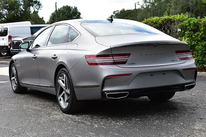 2024 Genesis G80