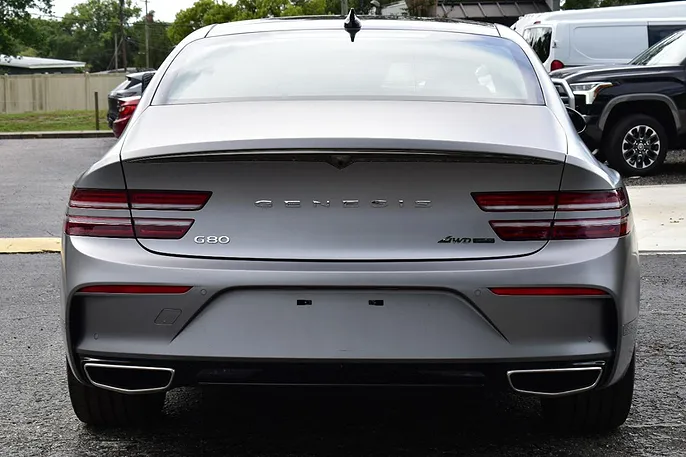 2024 Genesis G80