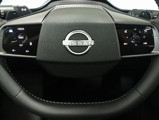 2025 Nissan Murano SL photo 8