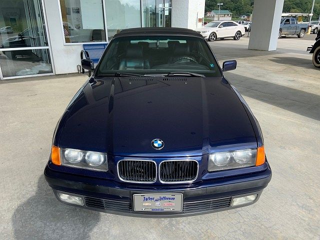 1994 BMW 3 Series 325ic image 1
