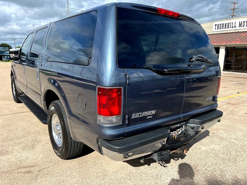 2003 Ford Excursion XLT image 4