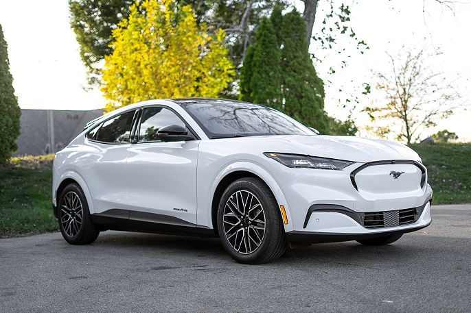 2025 Ford Mustang Mach-E