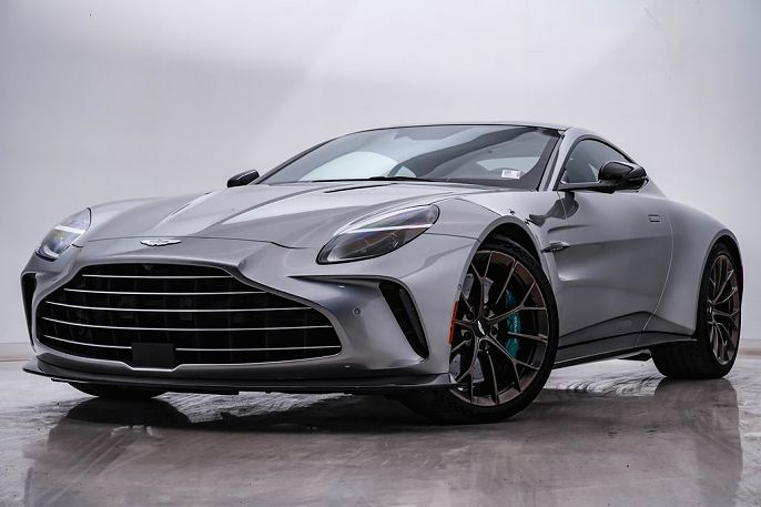2025 Aston Martin V8 Vantage