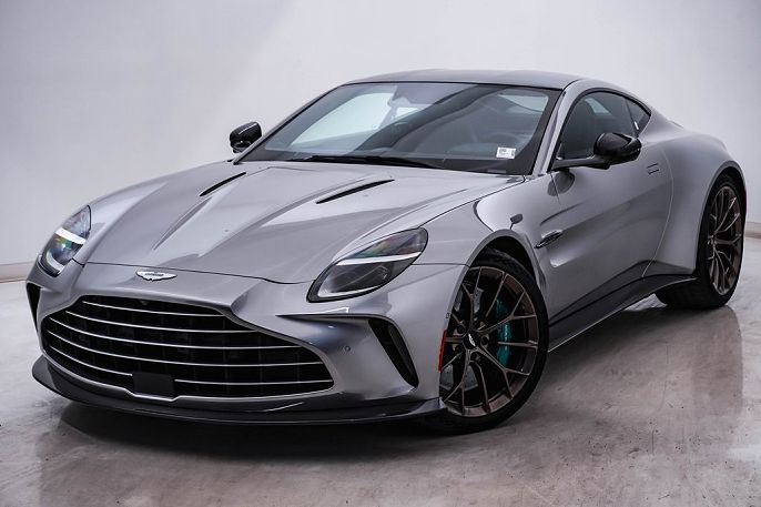 2025 Aston Martin V8 Vantage