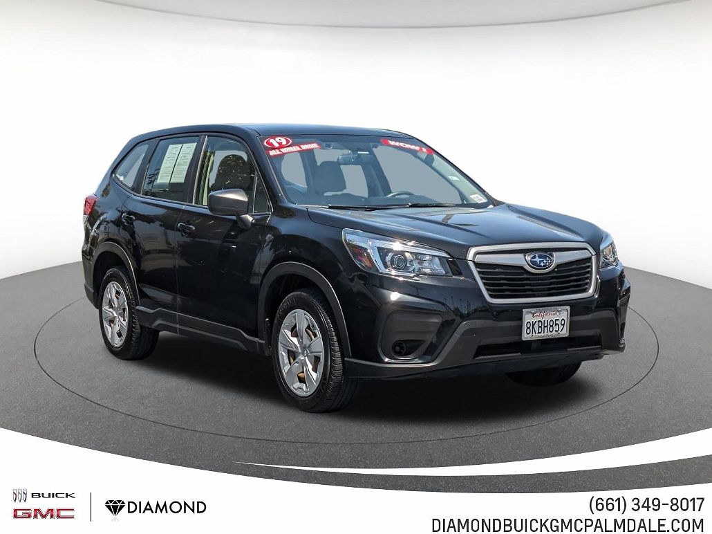 2019 Subaru Forester null image 0