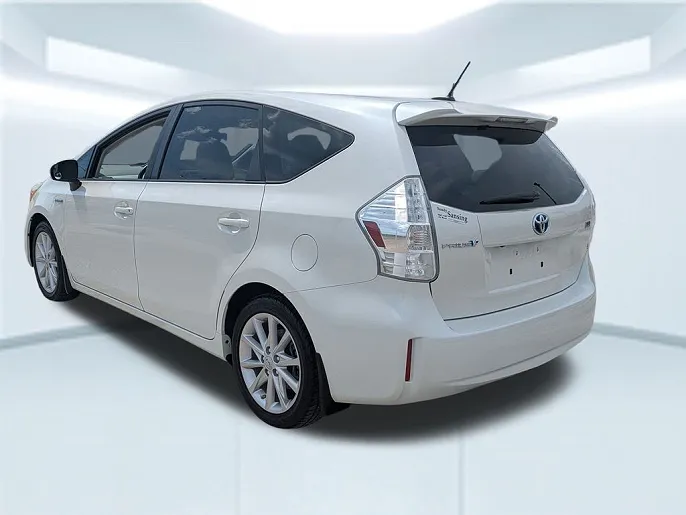 2013 Toyota Prius v