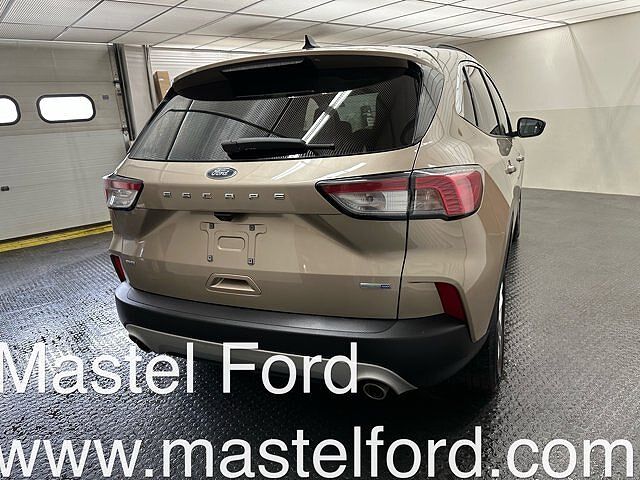 2020 Ford Escape