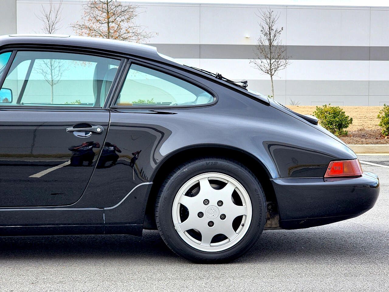 1991 Porsche 911 Carrera 2 image 6