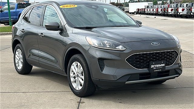 2020 Ford Escape