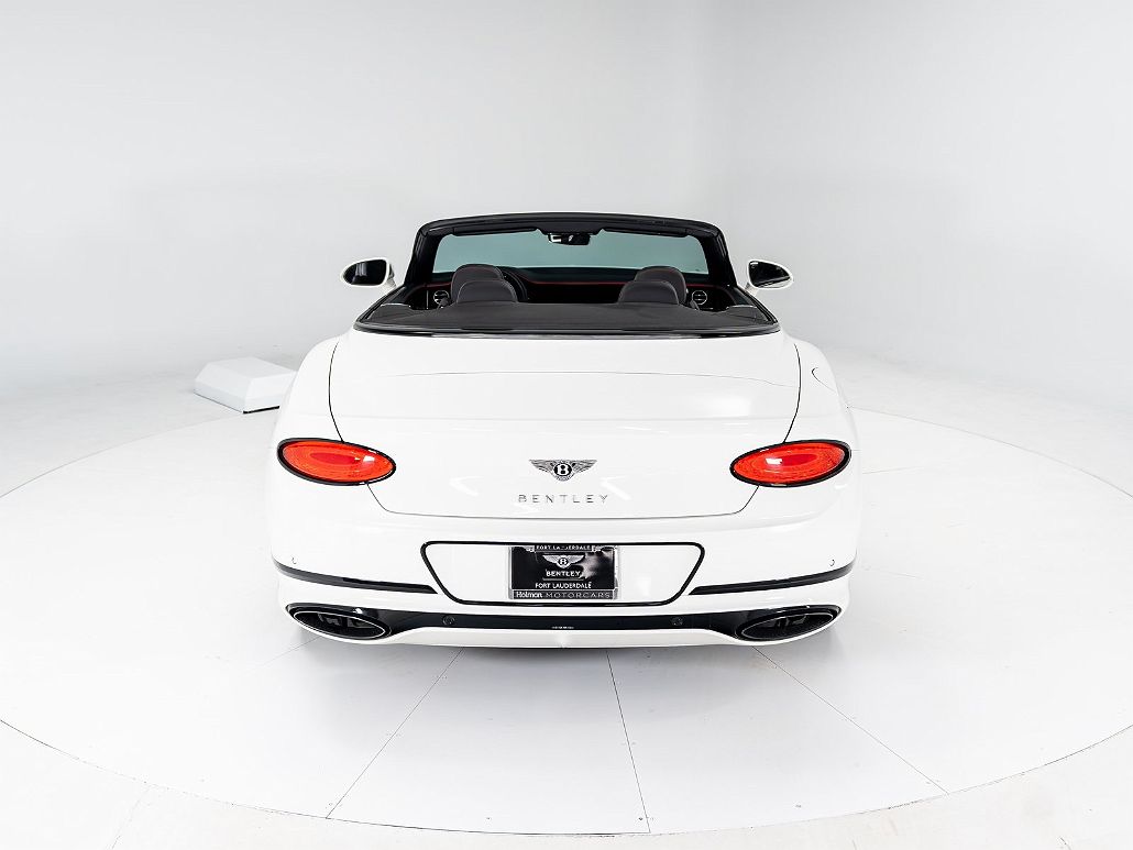 2022 Bentley Continental GT image 3