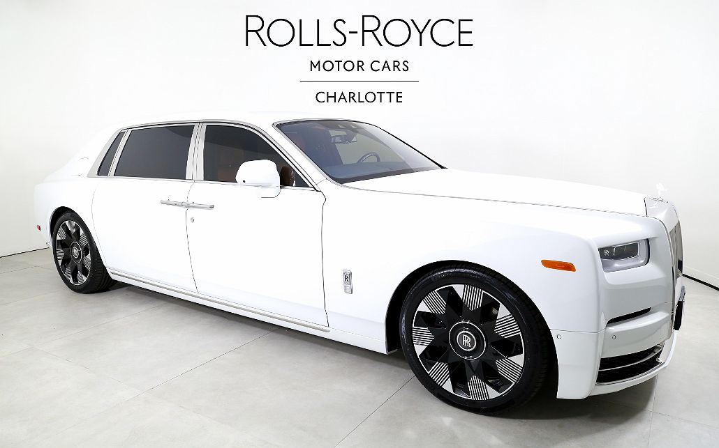 2022 Rolls-Royce Phantom EWB image 4