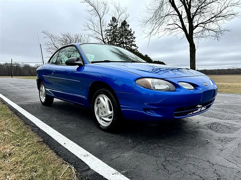 2000 Ford Escort ZX2 image 1