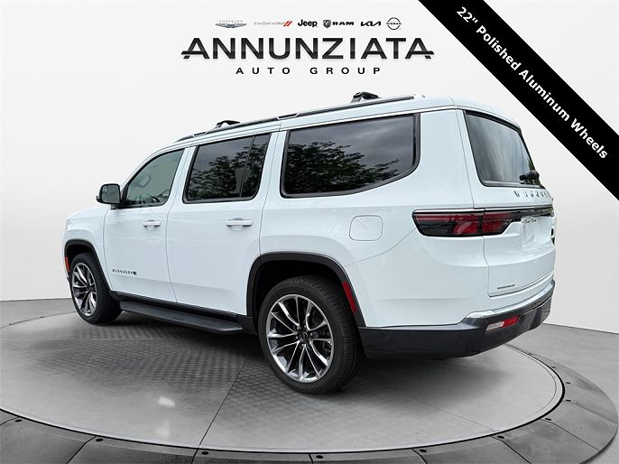 2022 Jeep Wagoneer